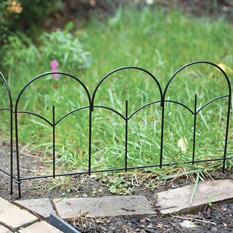 Panacea™ 89393 Lightweight Triple Stalk Garden Edge, Black, 14" x 18"