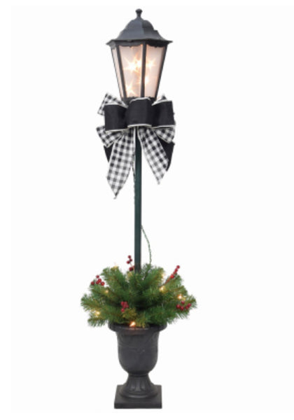Puleo 301-1513LP48C02 Christmas Prelit Lamp Post, 4 Feet