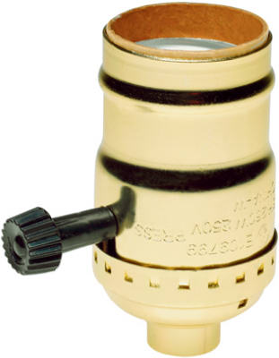 Pass & Seymour Metal Shell Lampholder, Medium Base