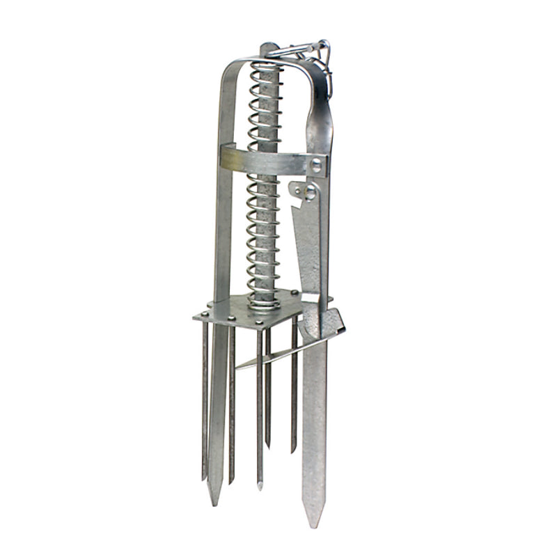 Victor 0645 Plunger-Style Mole Trap, 2 lbs