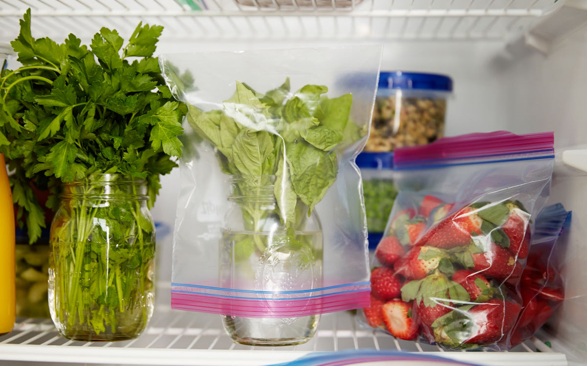 Ziploc® 00330 Double Zipper Storage Bags with Easy Open Tabs, Quart, 24-Count