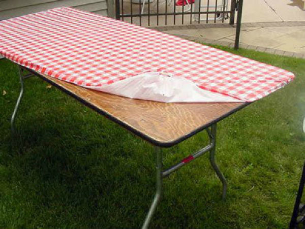 Kwik-Cover® 3096PKRW Tablecover with Elastic Edging, Red/White Gingham, 30"x96"