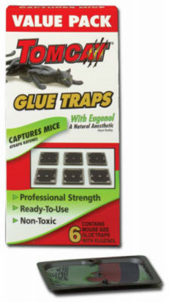 Tomcat® 32414 Mouse Size Glue Traps with Eugenol Formula, 6-Pack