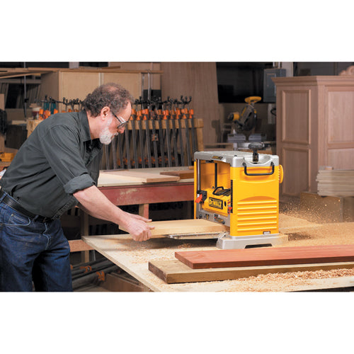 DeWalt® DW734 Portable Thickness Planer w/ 3-Knife Cutter-Head, 12-1/2"