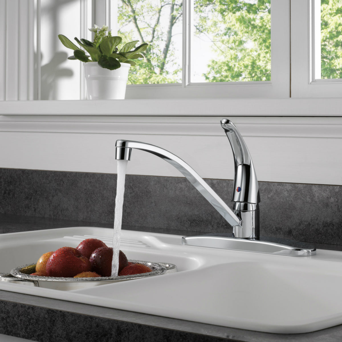 Peerless P188500LF Single Lever 4-Hole Kitchen Faucet, Chrome Finish, 1.80 GPM