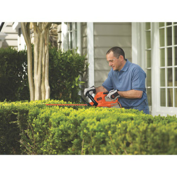 Black & Decker® HT22 Hedge Hog Trimmer, 4A, 22"