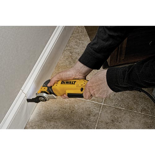 DeWalt® DWE315K Quick-Change™ Oscillating Multi-Tool Kit, 3.0A