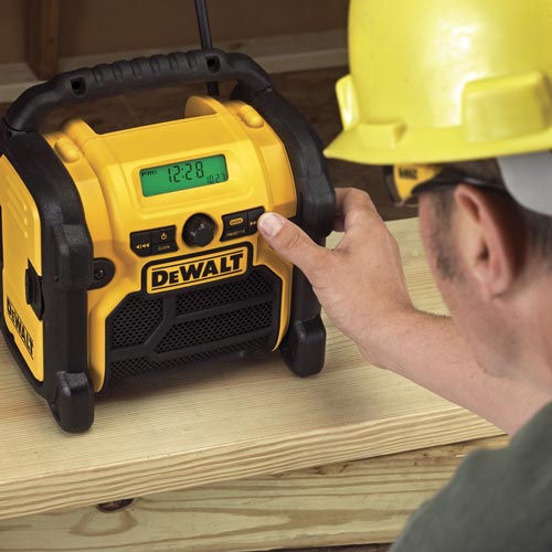 DeWalt DCR018 Compact Worksite AC/DC Radio, 18V/20V/12V Max