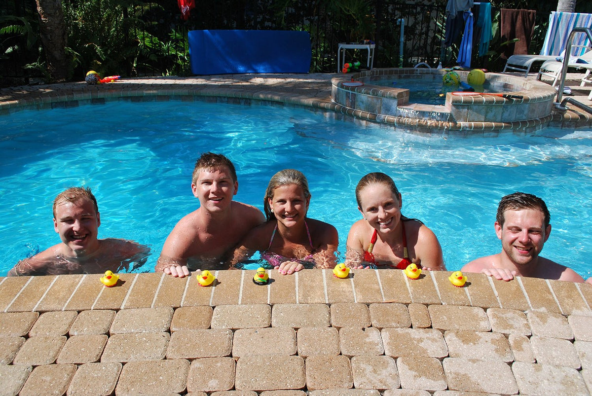 Stream Machine 82056-3 Chuck The Duck™ Pool Party Game