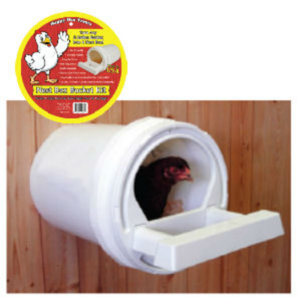 Happy Hen Treats 17032 Nest Box Bucket Kit