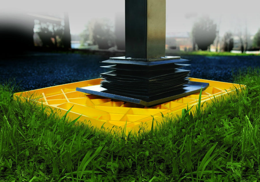 Camco 44541 Large Stabilizing Jack Pad, 14" x 11.7", 2-Pack