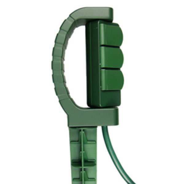 Master Electrician SP-052 3-Outlet Yard Stake with Rotatable Capability