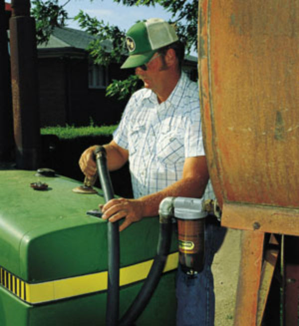Dutton-Lainson® 495 Standard Fuel Tank Filter with 1" NPT Top Cap
