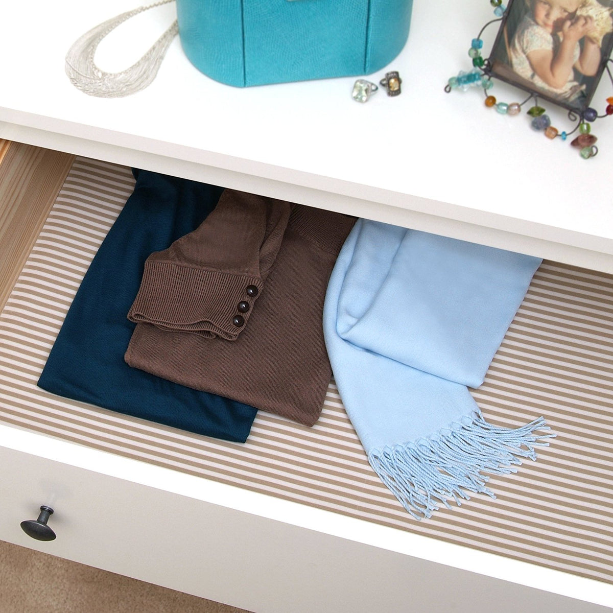 Con-Tact® 04F-C1A26-06 Non-Adhesive Luxury Fabric Liner, Pajama Stripe Tan, 18"x4'