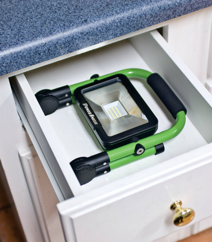 PowerSmith™ PWLR1110F Compact Foldable Rechargeable LED Work Light, 900 lm, 10W