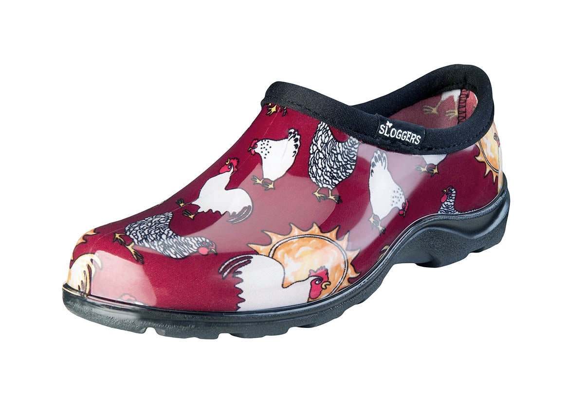 Sloggers® 5116CBR06 Women's Chicken Print Garden Shoes, Barn Red, Size 6