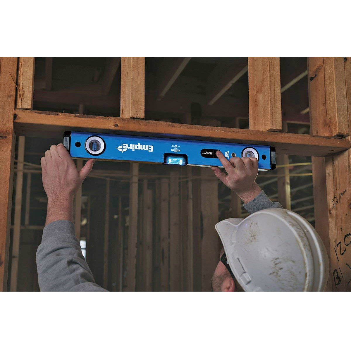 Empire EM95-24 TRUE BLUE UltraView LED Magnetic Box Level, 24"