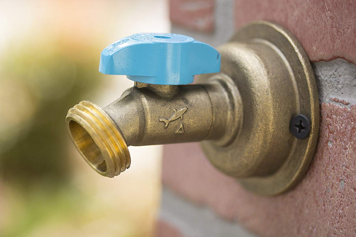 SharkBite 24631LF Quarter Turn No-Kink 45-Degree Hose Bibb, 3/4" x 3/4" MHT
