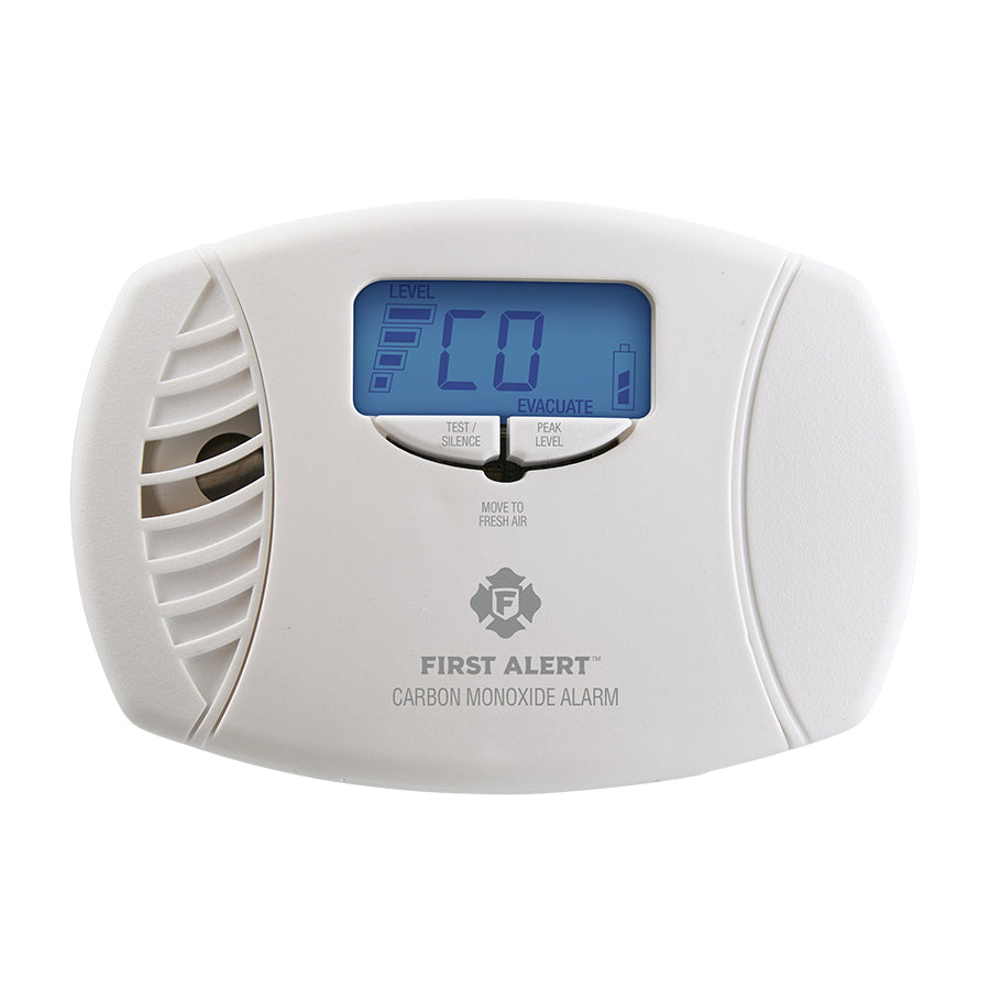 First Alert CO615 Carbon Monoxide Plug-In Alarm With Battery Backup & Digital Display