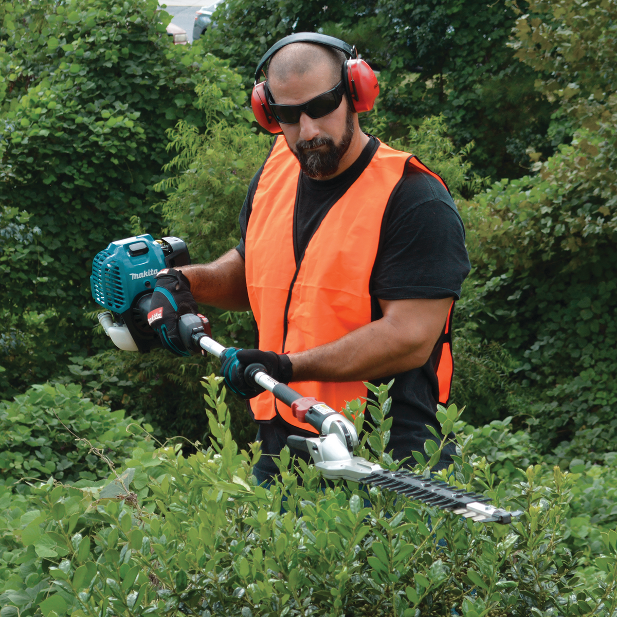Makita EN4951SH Hedge Trimmer, 25.4 CC Engine