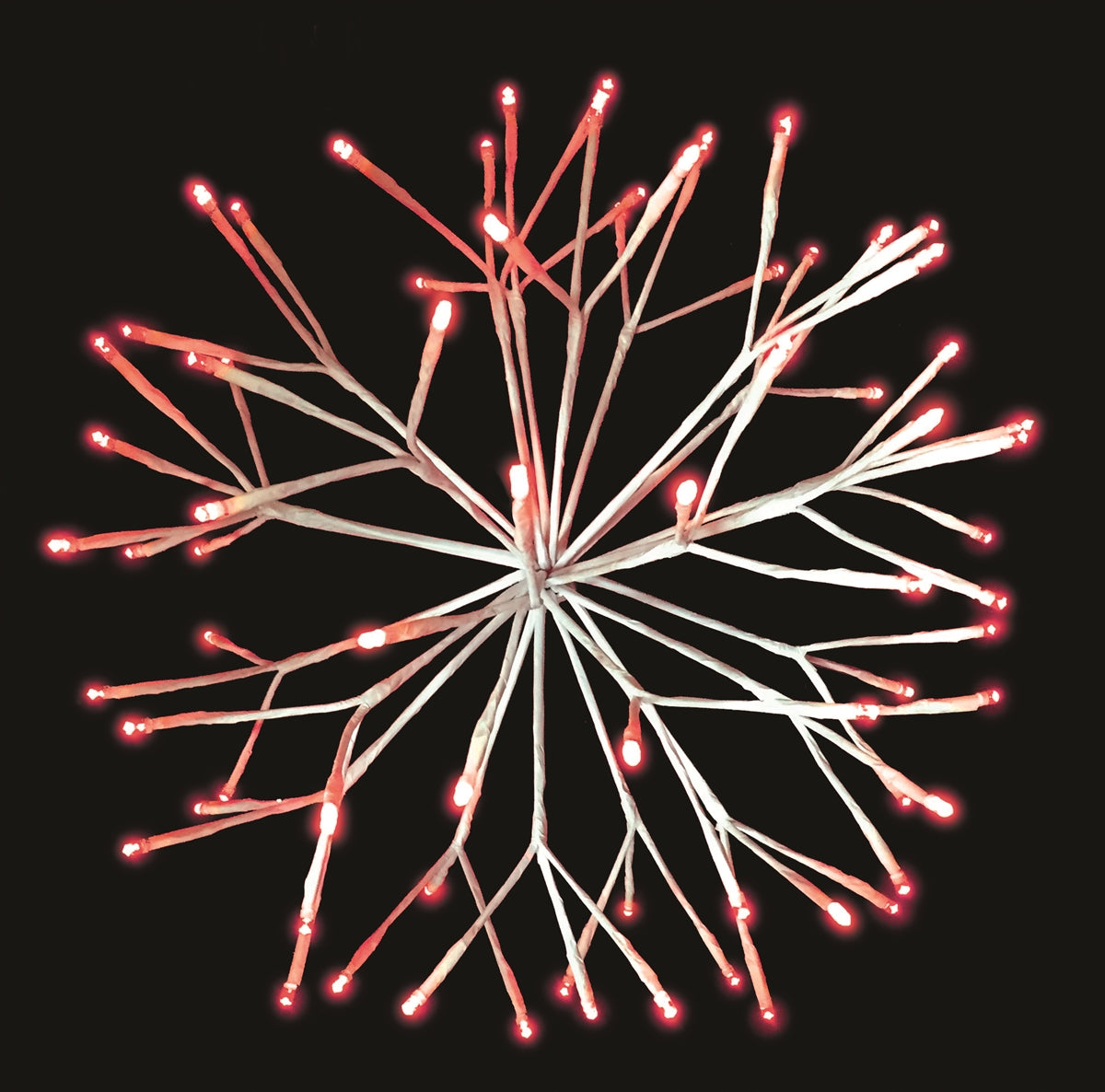 Holiday Bright LED3D16STLCLRD LED 3D Starlight Cluster with 72 Red Lights, 16"