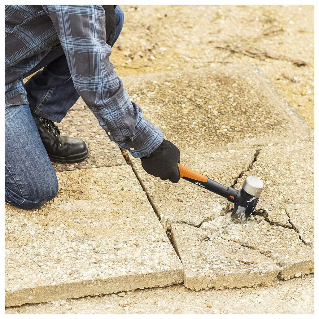 Fiskars 750910-1002 Isocore Wedged Demolition Head Club Hammer, 3 LB