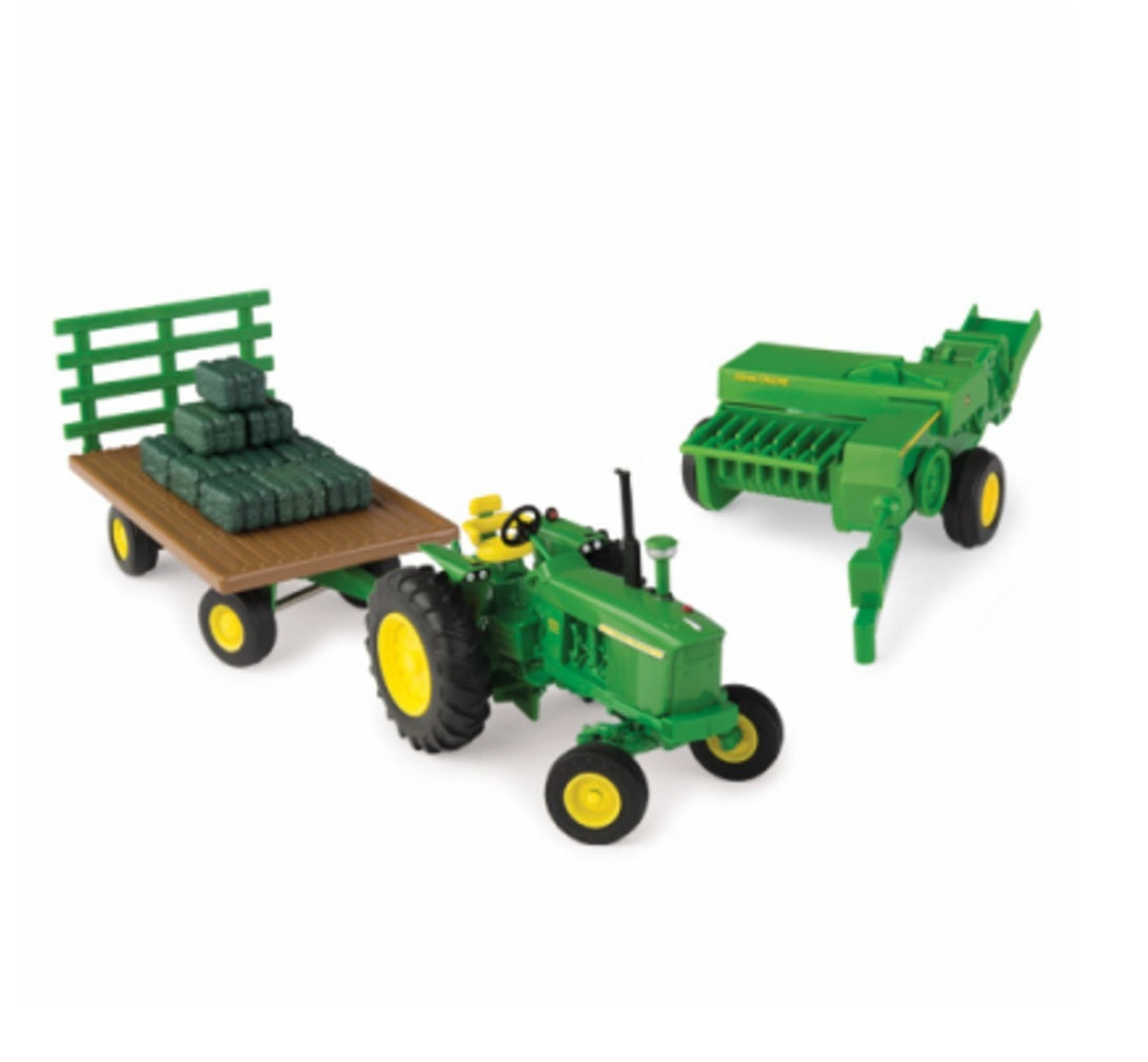 John Deere 46667 1:32 Die Cast Haying Set