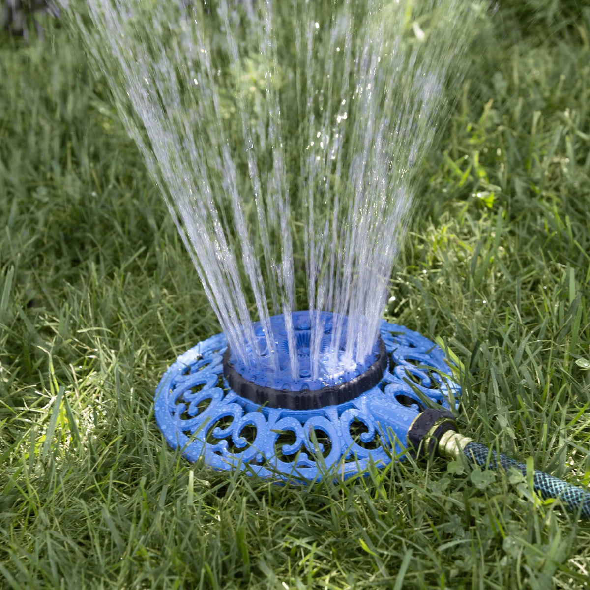 Melnor SP15686BB Sprout 8-Pattern Sprinkler, Blueberry Blue