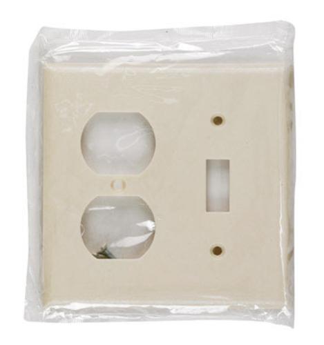 Leviton 000-78005-000 Toggle & Duplex Receptacle Wall Plate, 2 Gang