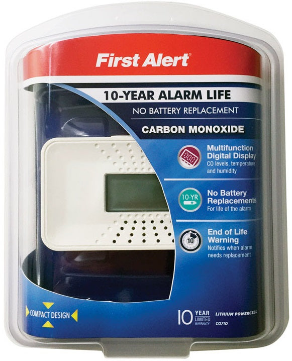 First Alert CO710 Carbon Monoxide Alarm With Digital Display, White