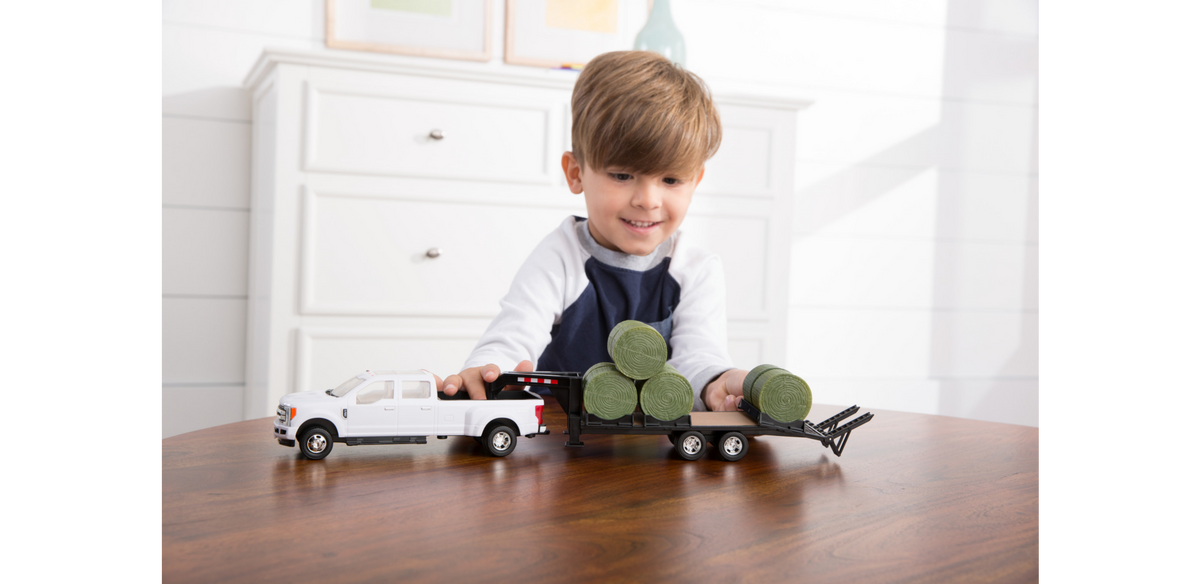 Tomy 46582 Ford F-350 Pickup Truck, Assorted colors