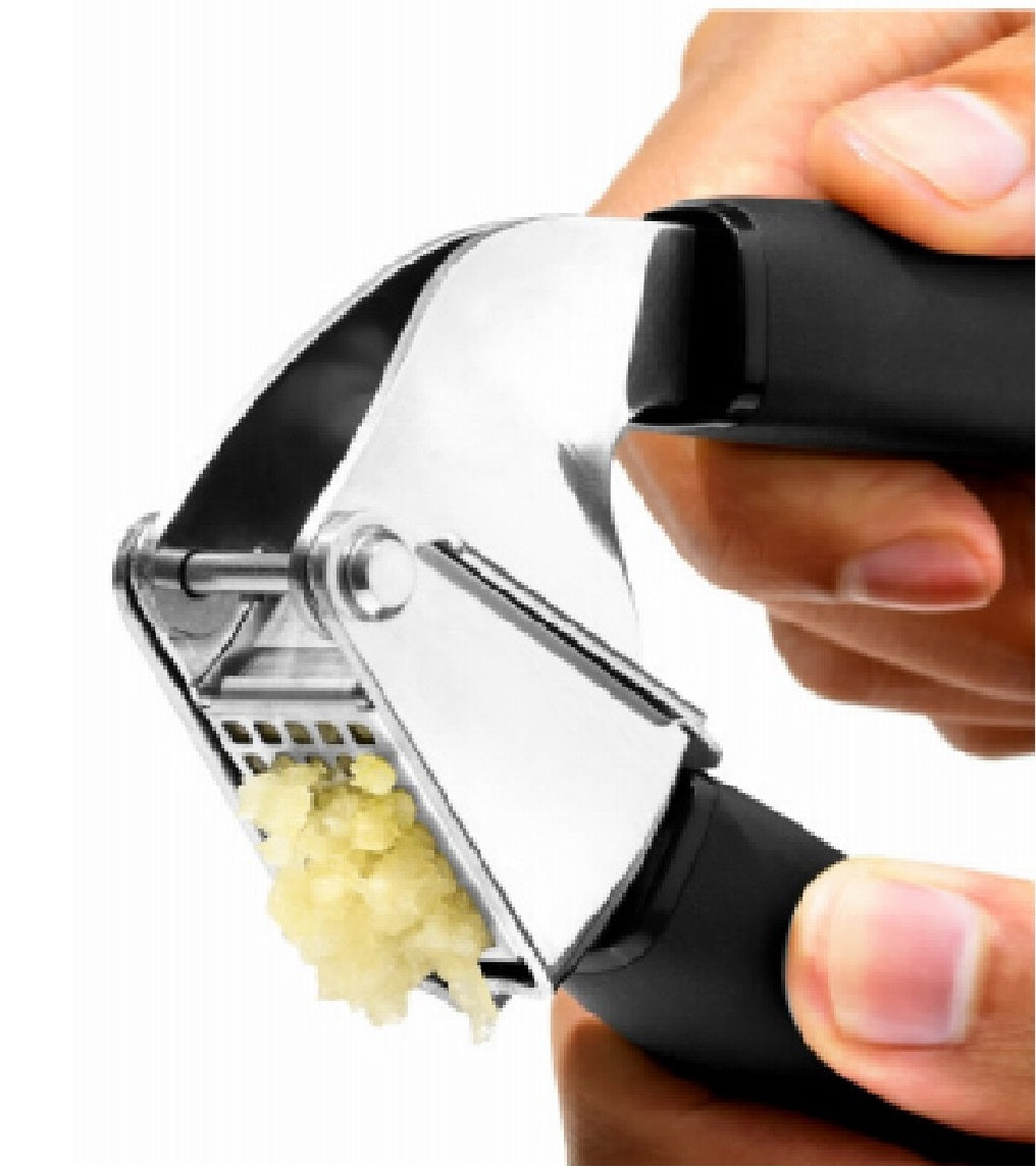 Oxo 11327300 Good Grips Garlic Press, Black