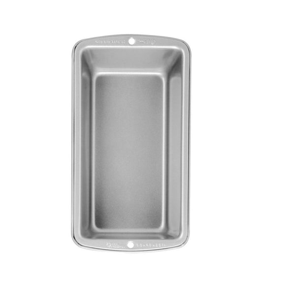 Wilton 191003159 Recipe Right Non-Stick Medium Loaf Pan, Silver